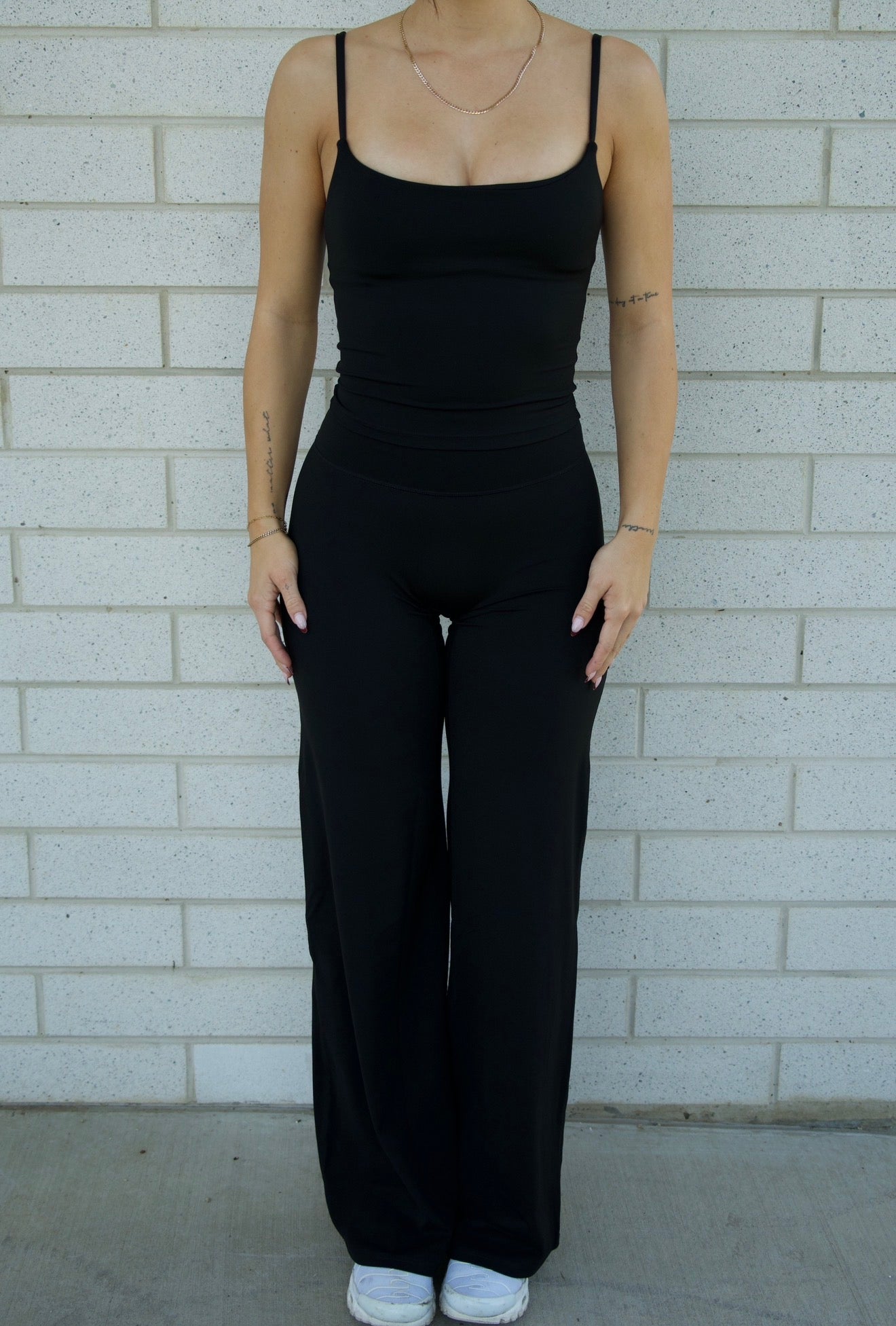 Nova Straight Leg Pants